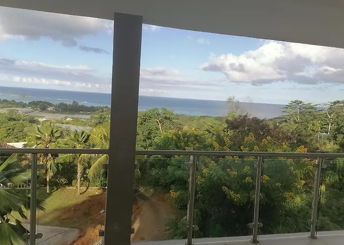 Creole * Anse Royale
